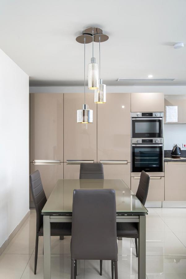 Spacious, Modern & Cosy 2 Bedroom 2 Bathroom Apartment - St. Julians St. Julian's Exterior foto