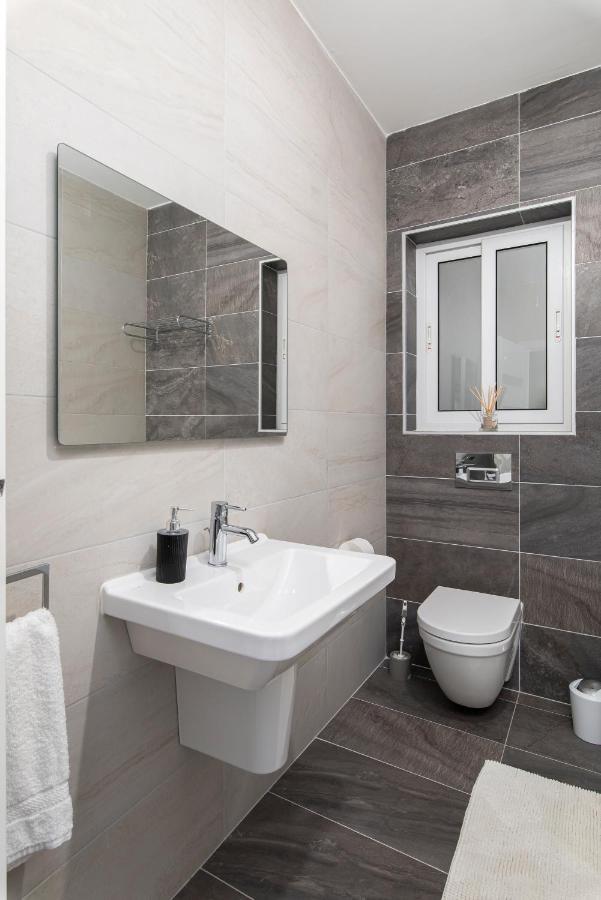 Spacious, Modern & Cosy 2 Bedroom 2 Bathroom Apartment - St. Julians St. Julian's Exterior foto